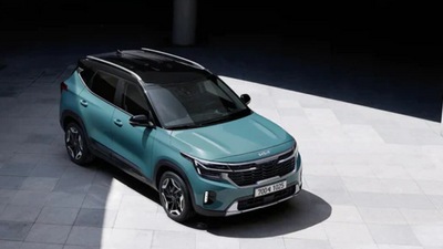 The teased Kia Seltos Facelift 2023. The teased Kia Seltos Facelift 2023.