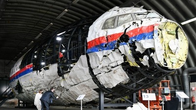FILE PHOTO: MH17 wreckage (REUTERS)