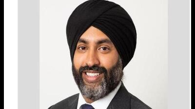 Brampton city in Canada got its first turbaned Sikh deputy mayor with the appointment of Harkirat Singh on Wednesday. (HT Photo) Brampton city in Canada got its first turbaned Sikh deputy mayor with the appointment of Harkirat Singh on Wednesday. (HT Photo)