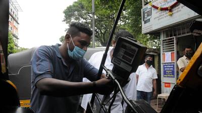 Pune, India - November 22, 2021:A mechanical replace new metre As RTOs new rules Auto Riksha gather for Metre replacing near Dandekar bridge in Pune, India, on Monday, November 22, 2021. (HT PHOTO) Pune, India - November 22, 2021:A mechanical replace new metre As RTOs new rules Auto Riksha gather for Metre replacing near Dandekar bridge in Pune, India, on Monday, November 22, 2021. (HT PHOTO)