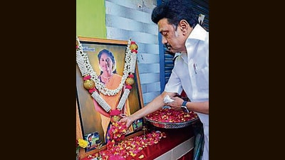 Tamil Nadu chief minister MK Stalin pays tribute to footballer R Priya, who died allegedly due to medical negligence of doctors at a government hospital, in Vysarpadi, in Chennai on Thursday. (PTI) Tamil Nadu chief minister MK Stalin pays tribute to footballer R Priya, who died allegedly due to medical negligence of doctors at a government hospital, in Vysarpadi, in Chennai on Thursday. (PTI)