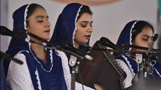 Students performing during shabad gayan event in the Inter-College Youth Festival at PAU in Ludhiana. (Gurpreet Singh/HT)