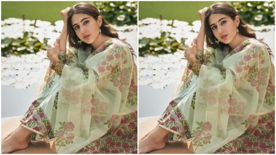 Sara's ethnic diaries are every stunning. A few days back, the actor posed in a pastel green salwar suit and gave us all kinds of goals.(Instagram/@saraalikhan95)
