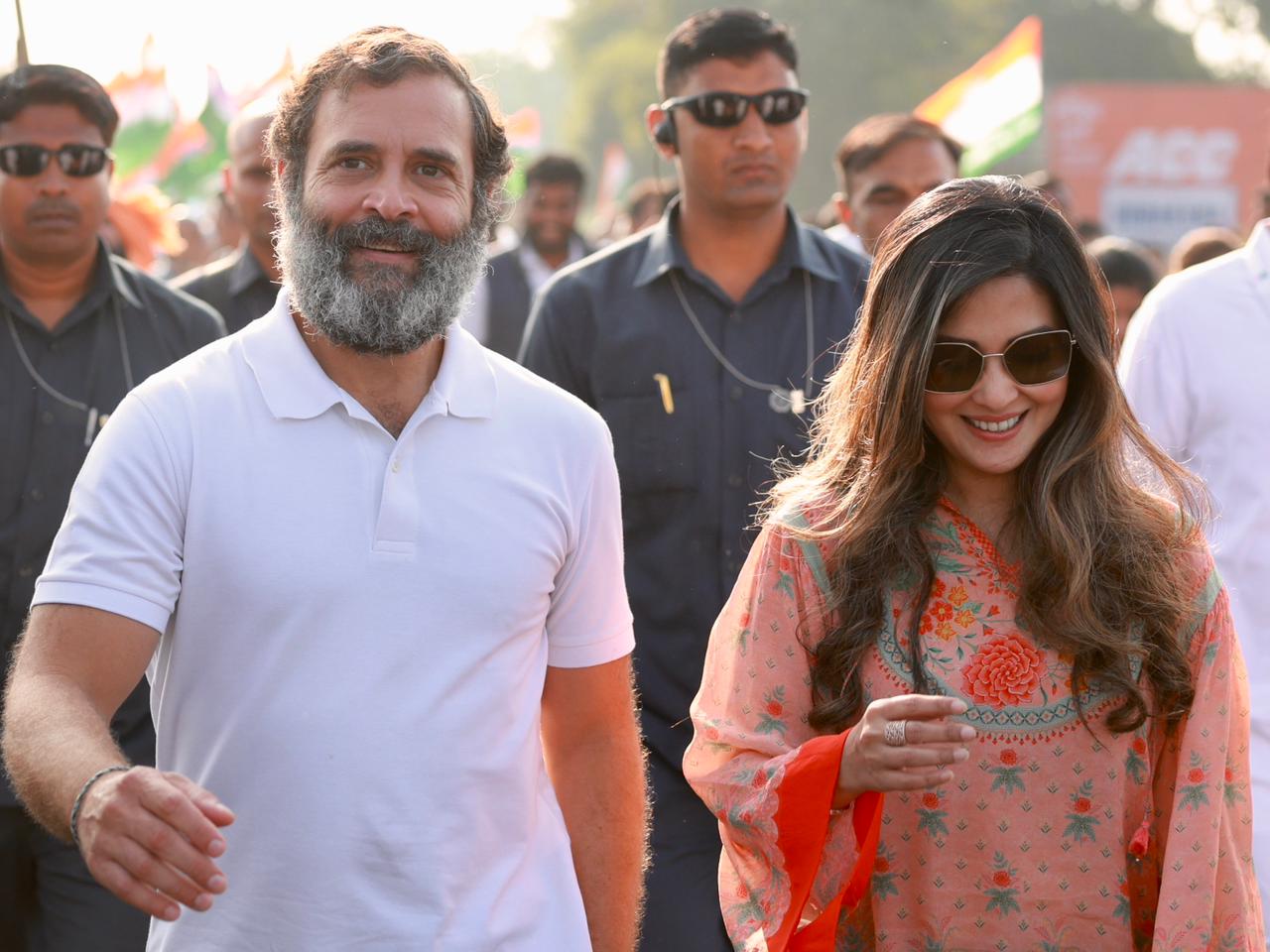 Riya Sen with Rahul Gandhi at Bharat Jodo Yatra in Maharashtra.