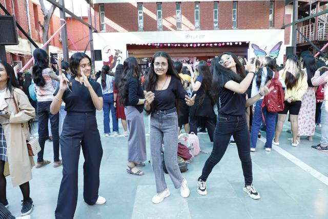 The students had a blast while attending live performances, and some even showed their impromptu moves.