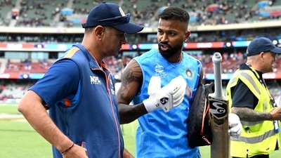Hardik Pandya with Rahul Dravid during the T20 World Cup 2022 (AFP) Hardik Pandya with Rahul Dravid during the T20 World Cup 2022 (AFP)