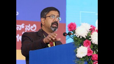The Bengaluru metro rail project is on track and will cover 175 km of commute in the city by June 2025, Bangalore Metro Rail Corporation Limited (BMRCL) managing director Anjum Parwez said on Friday