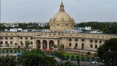 The winter session of U.P. legislative assembly is likely to have three sittings. (HT file)