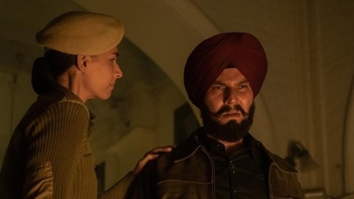 Randeep Hooda to star next in Netlfix's crime thriller CAT. Randeep Hooda to star next in Netlfix's crime thriller CAT.