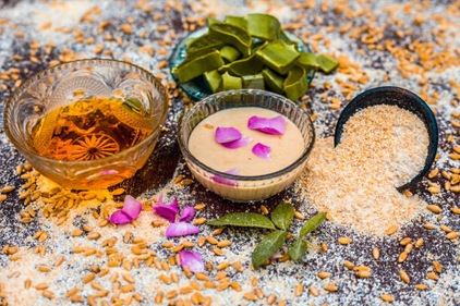 Sandalwood and rose water (istockphoto) Sandalwood and rose water (istockphoto)