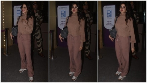 Janhvi Kapoor clicked at the Mumbai airport. (HT Photo/Varinder Chawla) Janhvi Kapoor clicked at the Mumbai airport. (HT Photo/Varinder Chawla)