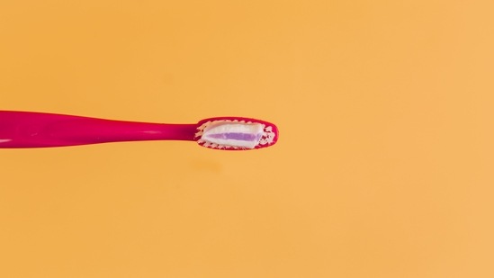 Toothpaste: Some people believe that toothpaste may help draw out the venom and provide a cooling and soothing effect to the area. It is suggested to apply a generous amount of toothpaste on the infected area and wipe after 20 minutes.(Unsplash)