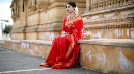 Buy New Collection Of Traditional Sarees For Women In India