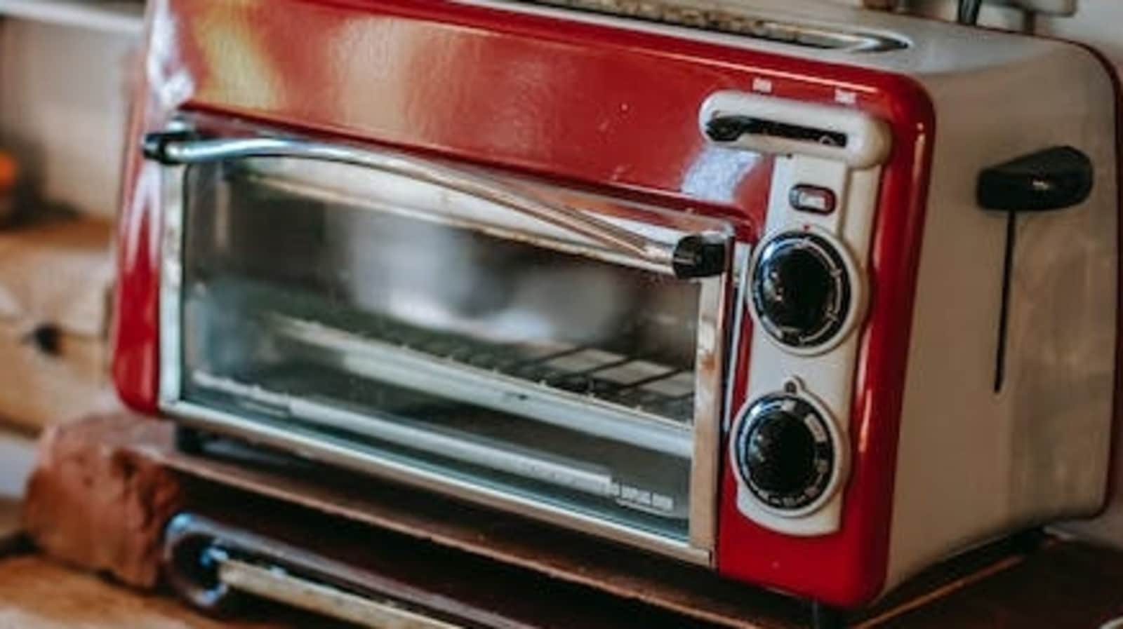 Toastation Oven with 2-Slice Toaster Combo