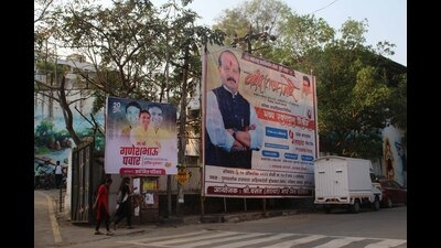 Illegal hoardings and banners outside Ahilyadevi Holkar Garden on Saturday. (Ravindra Joshi/HT PHOTO)