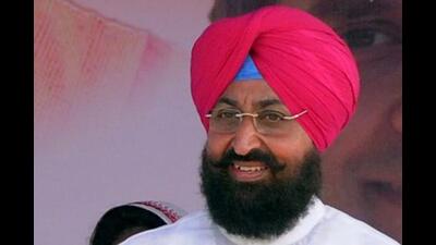 Bajwa said that farmers were holding dharna (sit-in protest) because the AAP government in Punjab and Union government have back-stabbed farmers. (File photo) Bajwa said that farmers were holding dharna (sit-in protest) because the AAP government in Punjab and Union government have back-stabbed farmers. (File photo)