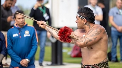 Māori powhiri welcomed the touring Indian cricket team to Bay Oval in Mount Maunganui on November 19 (Dscribe Media) Māori powhiri welcomed the touring Indian cricket team to Bay Oval in Mount Maunganui on November 19 (Dscribe Media)