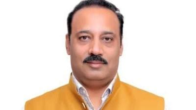 Former MLA from Ludhiana East, Sanjay Talwar, who is replacing Ashwani Sharma as president, said that he will work to keep the district Congress united and ensure that the Grand Old Party retains majority in general house of municipal corporation (MC) in the upcoming civic polls. (HT PHOTO)