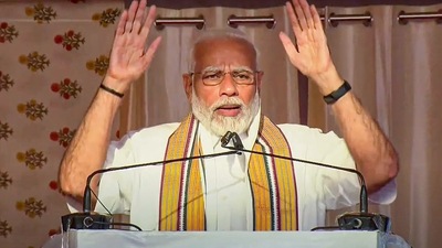 PM Modi inaugurates Kashi Tamil Sangamam in Varanasi (PTI) PM Modi inaugurates Kashi Tamil Sangamam in Varanasi (PTI)