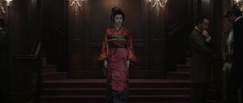 Isabella Wei as Ling Yi in 1899. Isabella Wei as Ling Yi in 1899.