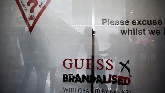 Banksy Says Fashion Retailer Guess 'helped Themselves' To Their Work ...