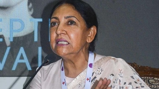 Deepti Naval recalls her younger days in the film industry.