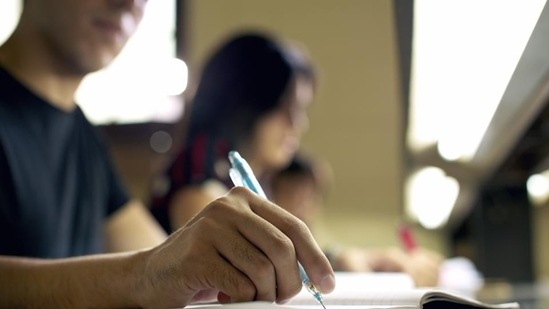 MPPEB group 5 admit card 2022, time table released at peb.mp.gov.in, direct link (Getty Images/iStockphoto)