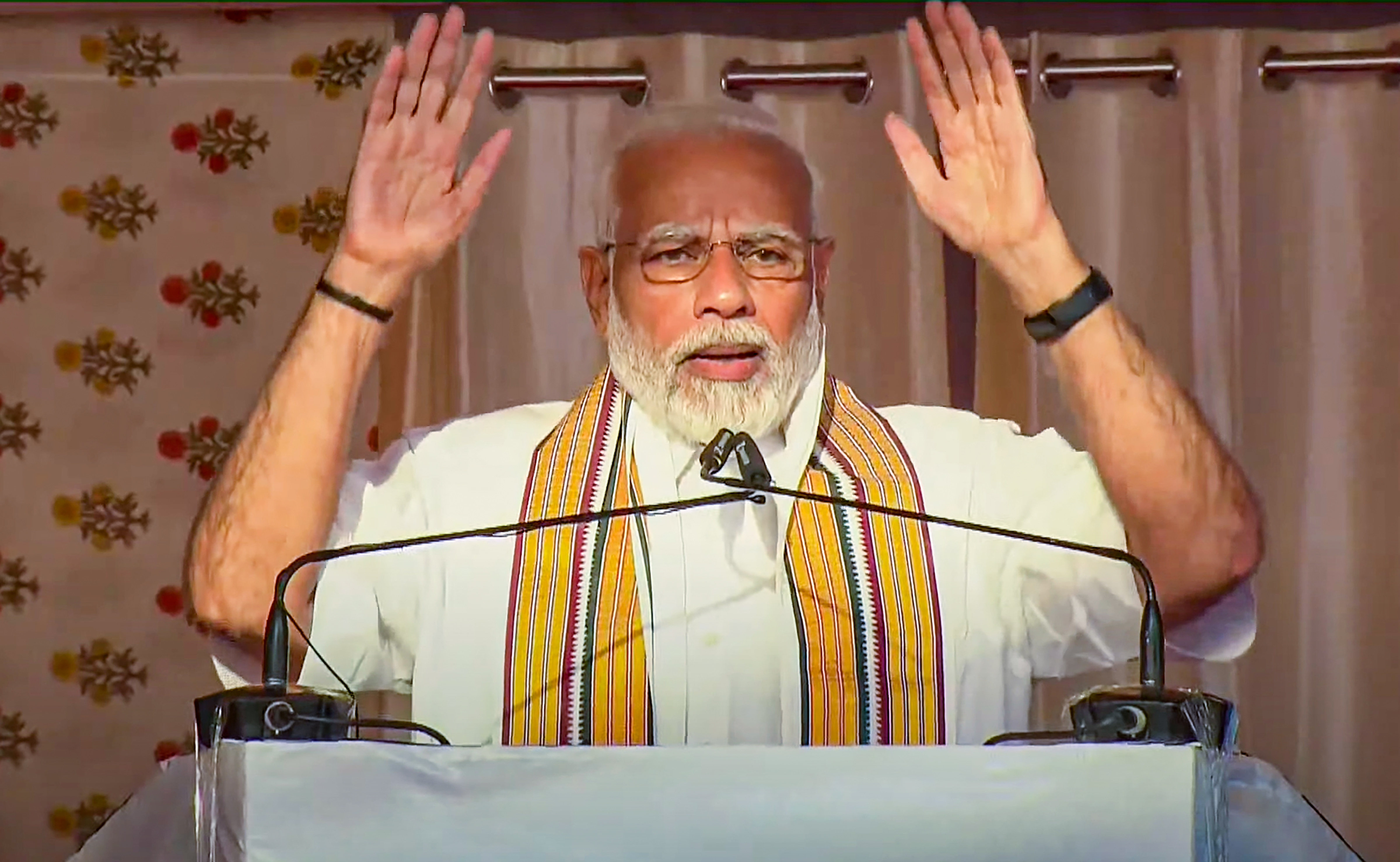 PM Modi inaugurates Kashi Tamil Sangamam in Varanasi. (PTI) PM Modi inaugurates Kashi Tamil Sangamam in Varanasi. (PTI)