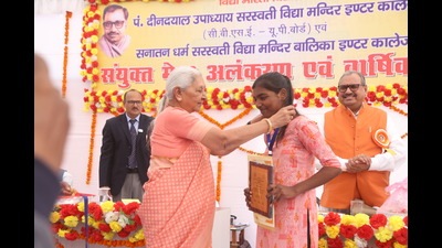 “NEP-2020, which was prepared in due consultation with experts, teachers and various other stakeholders, acknowledges the role of the teachers and guardians/parents in the students’ overall development,” the governor said on Sunday