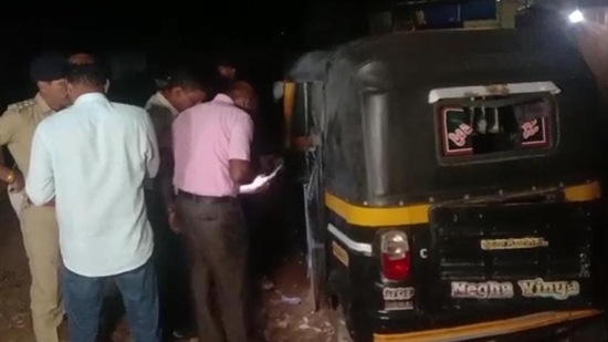 CCTV footage of the incident, captured on two cameras, shows smoke coming out of a moving auto-rickshaw in Mangaluru, police said after an initial investigation. (HT Photo)(HT_PRINT)
