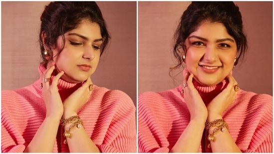 Lastly, for the glam picks, Anshula chose winged eyeliner, subtle smoky eye shadow, blush pink lip shade, darkened brows, beaming highlighter and blushed cheeks. A messy low bun completed the whole look.(Instagram)