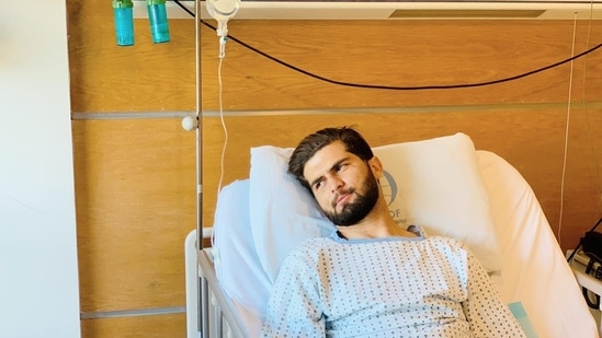 Shaheen Afridi has undergone surgery to remove his appendix.(twitter)