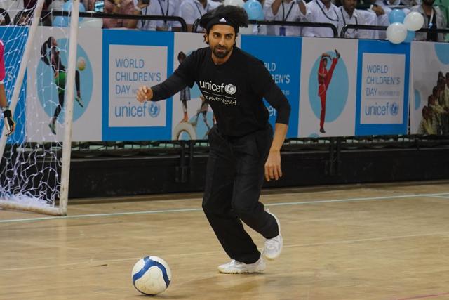 Ayushmann Khurrana during a game of futsal at the event. (Photo: Gokul VS/HT) Ayushmann Khurrana during a game of futsal at the event. (Photo: Gokul VS/HT)