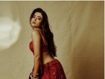 Rashmika Mandanna sizzles in a red lehenga. Fans call her ‘hot’ Rashmika Mandanna sizzles in a red lehenga. Fans call her ‘hot’