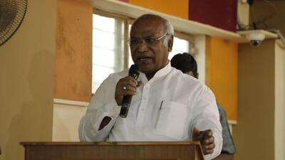 People are welcome to meet Kharge in his office on Monday to voice their concerns. (Facebook | Mallikarjun Kharge) People are welcome to meet Kharge in his office on Monday to voice their concerns. (Facebook | Mallikarjun Kharge)