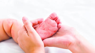 She was admitted to the hospital on November 6, three days after the symptoms first appeared. She had a cardiac arrest on November 11 for which she was shifted to the paediatric intensive care unit. (Shutterstock) She was admitted to the hospital on November 6, three days after the symptoms first appeared. She had a cardiac arrest on November 11 for which she was shifted to the paediatric intensive care unit. (Shutterstock)