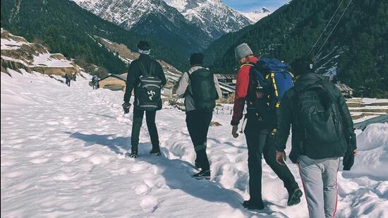 A rescue team from the Atal Bihari Vajpayee Institute of Mountaineering and Allied Sports, Manali, was sent on a mission to find the trekker, Ashutosh Himta, on Monday morning. (Representative photo)