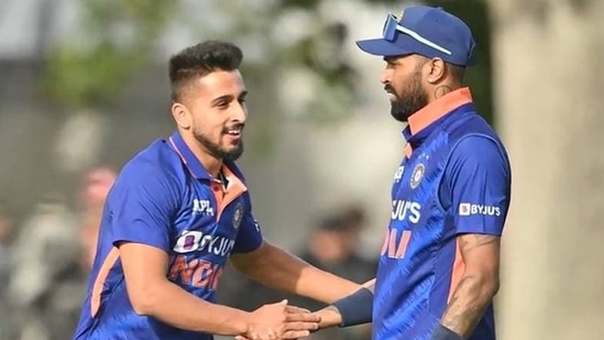 Umran Malik with Hardik Pandya (file photo)