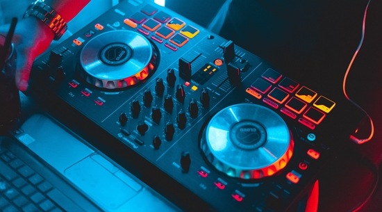 DJ controllers for newbies and pros