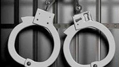 The Pune police have arrested two persons for beating up an on-duty woman traffic police along with her three colleagues at Dehu Phata chowk in Alandi on Sunday. ((PIC FOR REPRESENTATION)) The Pune police have arrested two persons for beating up an on-duty woman traffic police along with her three colleagues at Dehu Phata chowk in Alandi on Sunday. ((PIC FOR REPRESENTATION))