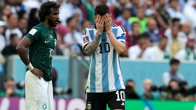 Argentina's Lionel Messi reacts disappointed during the World Cup match (AP)