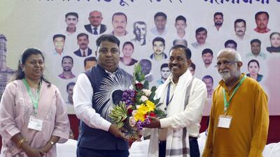 The Vidyapeeth Vikas Manch panel, backed by BJP, has won seven seats of SPPU management council senate. In Scheduled Tribes (ST) category Ganpat Popat Nangare (second from right) won by 13,995 votes. (RAHUL RAUT/HT) The Vidyapeeth Vikas Manch panel, backed by BJP, has won seven seats of SPPU management council senate. In Scheduled Tribes (ST) category Ganpat Popat Nangare (second from right) won by 13,995 votes. (RAHUL RAUT/HT)