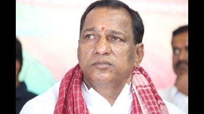 As many as 50 teams of the I-T department launched simultaneous raids on the residences of labour minister Ch Malla Reddy, his relatives and close aides in different parts of Hyderabad and its outskirts As many as 50 teams of the I-T department launched simultaneous raids on the residences of labour minister Ch Malla Reddy, his relatives and close aides in different parts of Hyderabad and its outskirts