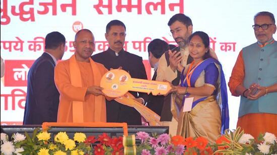 Ghaziabad, India - November 22 2022: Yogi Adityanath, Chief Minister of Uttar Pradesh seen during the launch of Construction and Development work of 480 buildings in Pratap Vihar under Prime Minister's Awas Yojana at Ramlila Maidan, Kavi Nagar in Ghaziabad , India on Tuesday, November 22. 2022. (Photo by Sakib Ali /Hindustan Times)