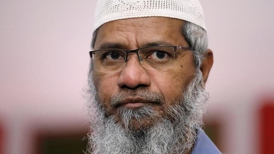 Islamic preacher Zakir Naik, who is an Indian fugitive has been reportedly invited by Qatar to deliver lectures amid ongoing FIFA World Cup.(REUTERS FILE)