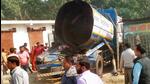Remains of the tanker that blew up on Hajipur-Muzaffarpur highway. (Santosh Kumar/HT) Remains of the tanker that blew up on Hajipur-Muzaffarpur highway. (Santosh Kumar/HT)