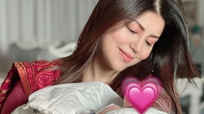 Debina Bonnerjee with her second daughter. Debina Bonnerjee with her second daughter.