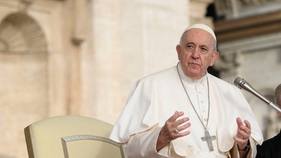 Pope Francis: Pope Francis attends the weekly general audience. (Reuters)