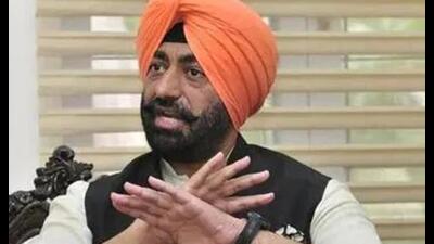 Congress MLA from Bholath Sukhpal Singh Khaira has asked chief minister Bhagwant Mann to fix the accountability of Punjab Public Service Commission (PPSC) in the naib tehsildar recruitment scam.