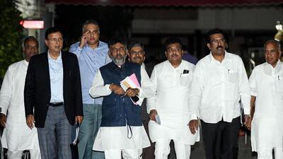 Congress general secretary in-charge of Karanataka, Randeep Singh Surjewala, with Karnataka party chief DK Shivkumar, party leaders Syed Naseer Hussain and Priyank Kharge leaves after the meeting with Election Commission of India, in New Delhi on Wednesday. (ANI)